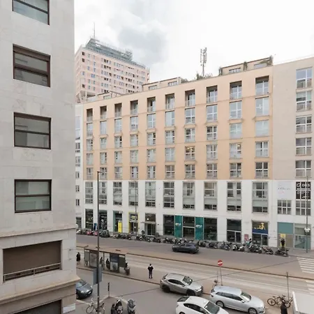 Missori Apartment 2-3